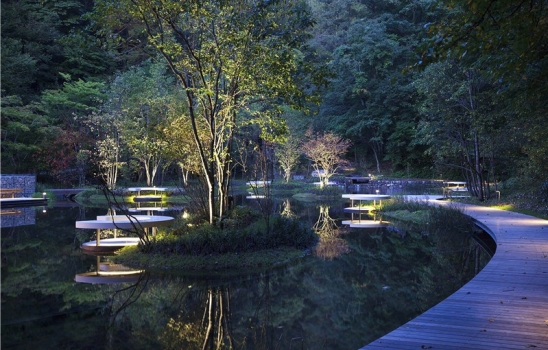 广东湖南亮化工程公司浅谈亮化设计的层次感